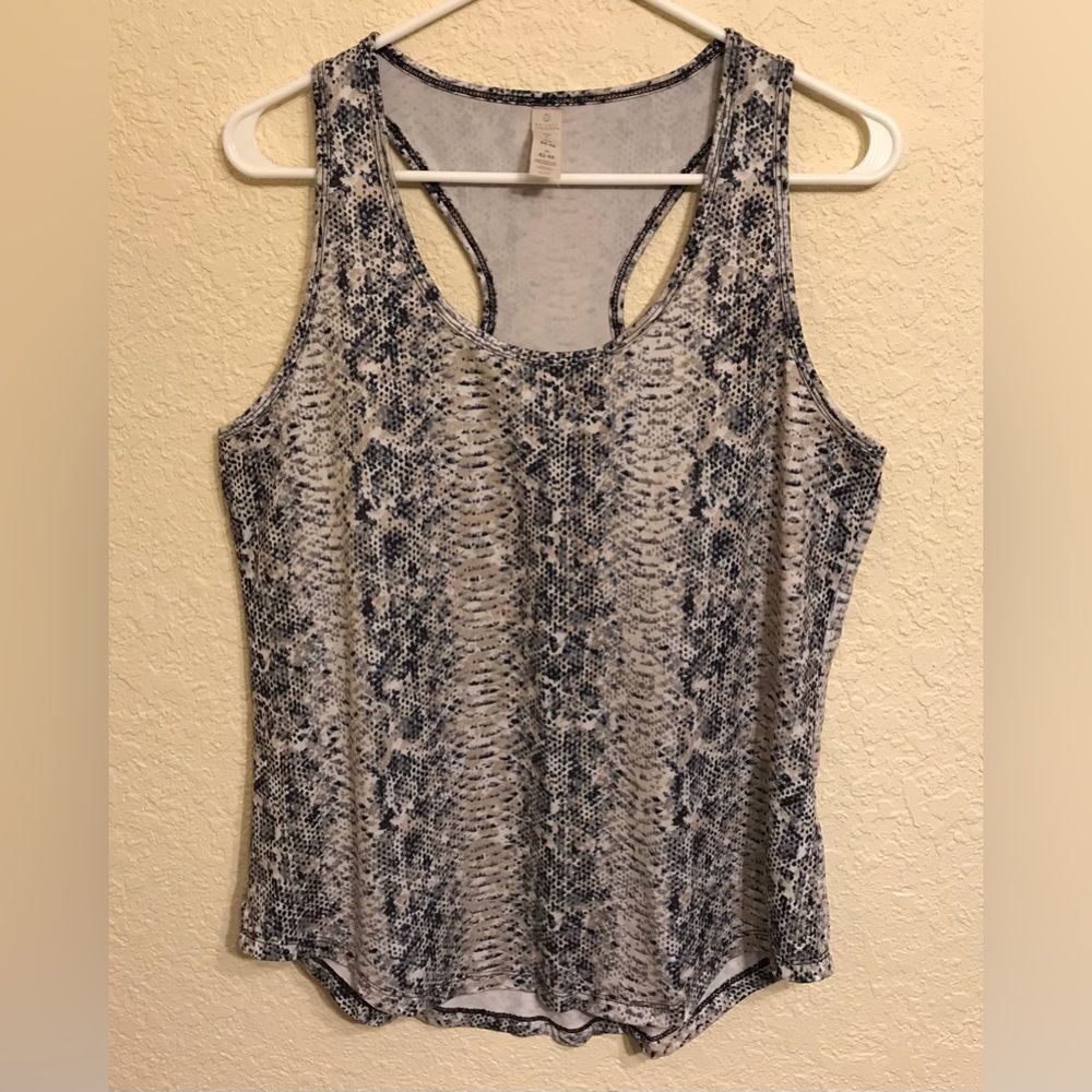 Balance Collection Large Tank Top - Picture 2 of 2